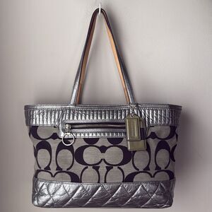 Vintage Coach Signature Metallic Classic Poppy Quilted Canvas Tote G1176‑18676